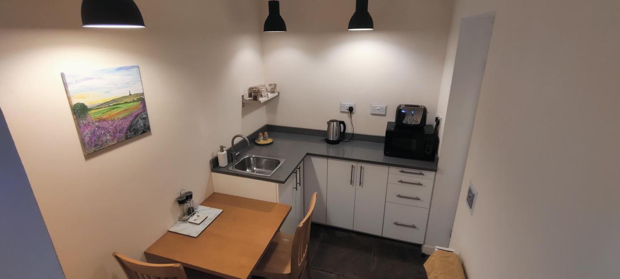 Private Annex To Victorian Villa, With Kitchen And Free Parking Тодморден Экстерьер фото